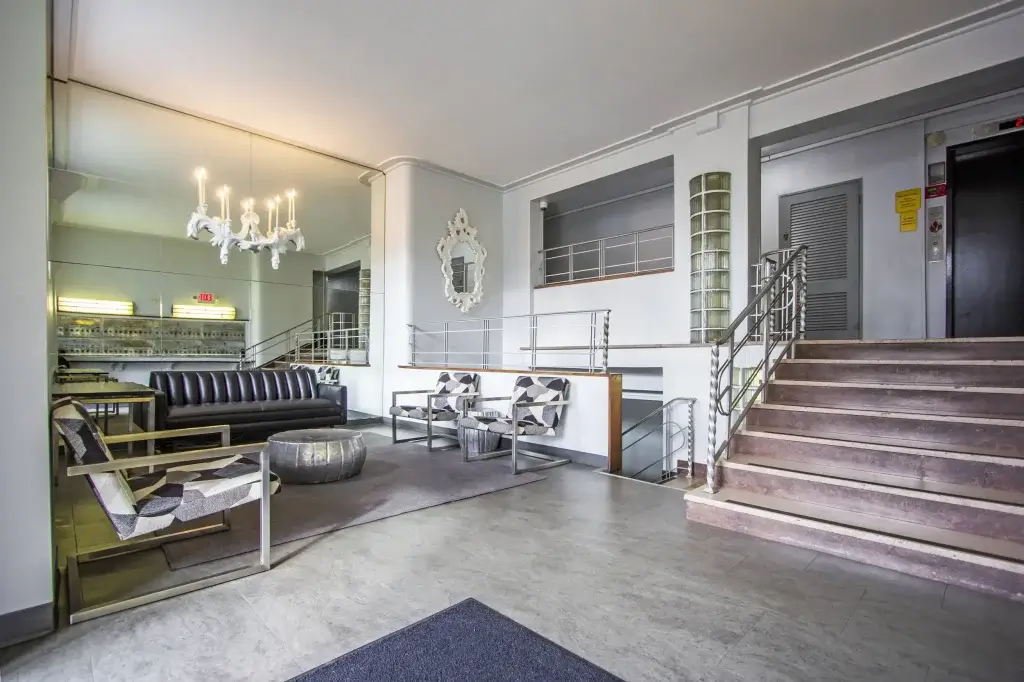 macomb gardens dc apartments lobby